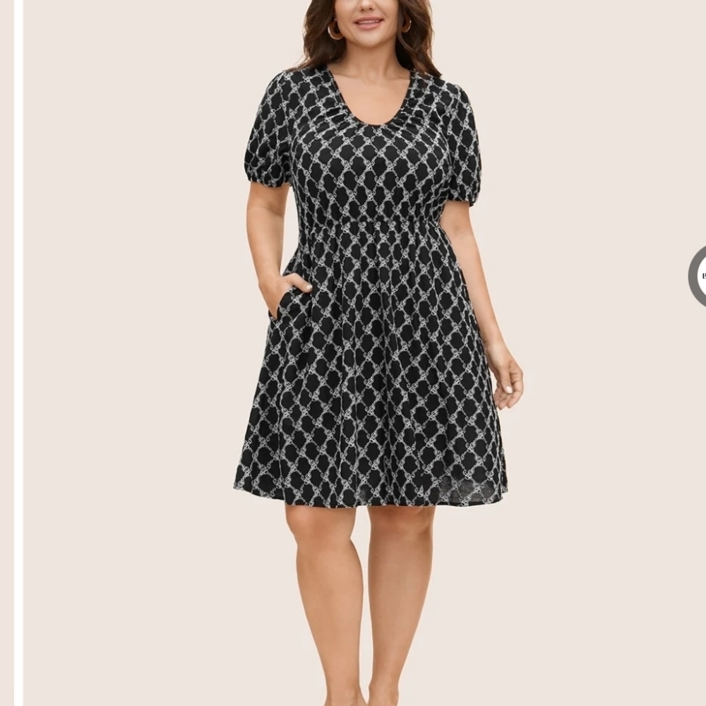 NWOT Bloomchic U Neck Dress